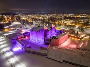 2022-12-19-Valaistu linna-19 (1)